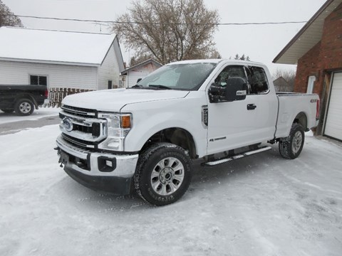 Photo of Used 2020 Ford F-250 SD XLT 4X4 for sale at R & B Auto Sales in Omemee, ON