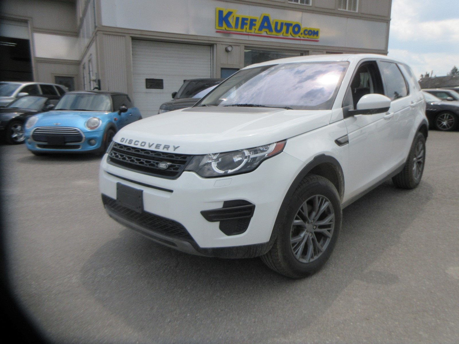Photo of 2019 Land Rover Discovery Sport SE  for sale at Kiff Auto in Peterborough, ON
