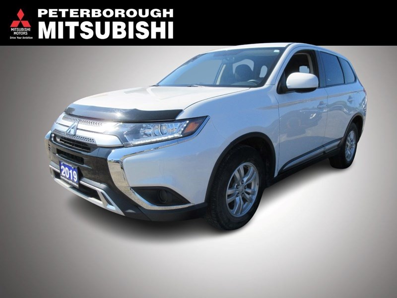 Photo of  2019 Mitsubishi Outlander  SE AWC for sale at Peterboro Mitsubishi in Peterborough, ON