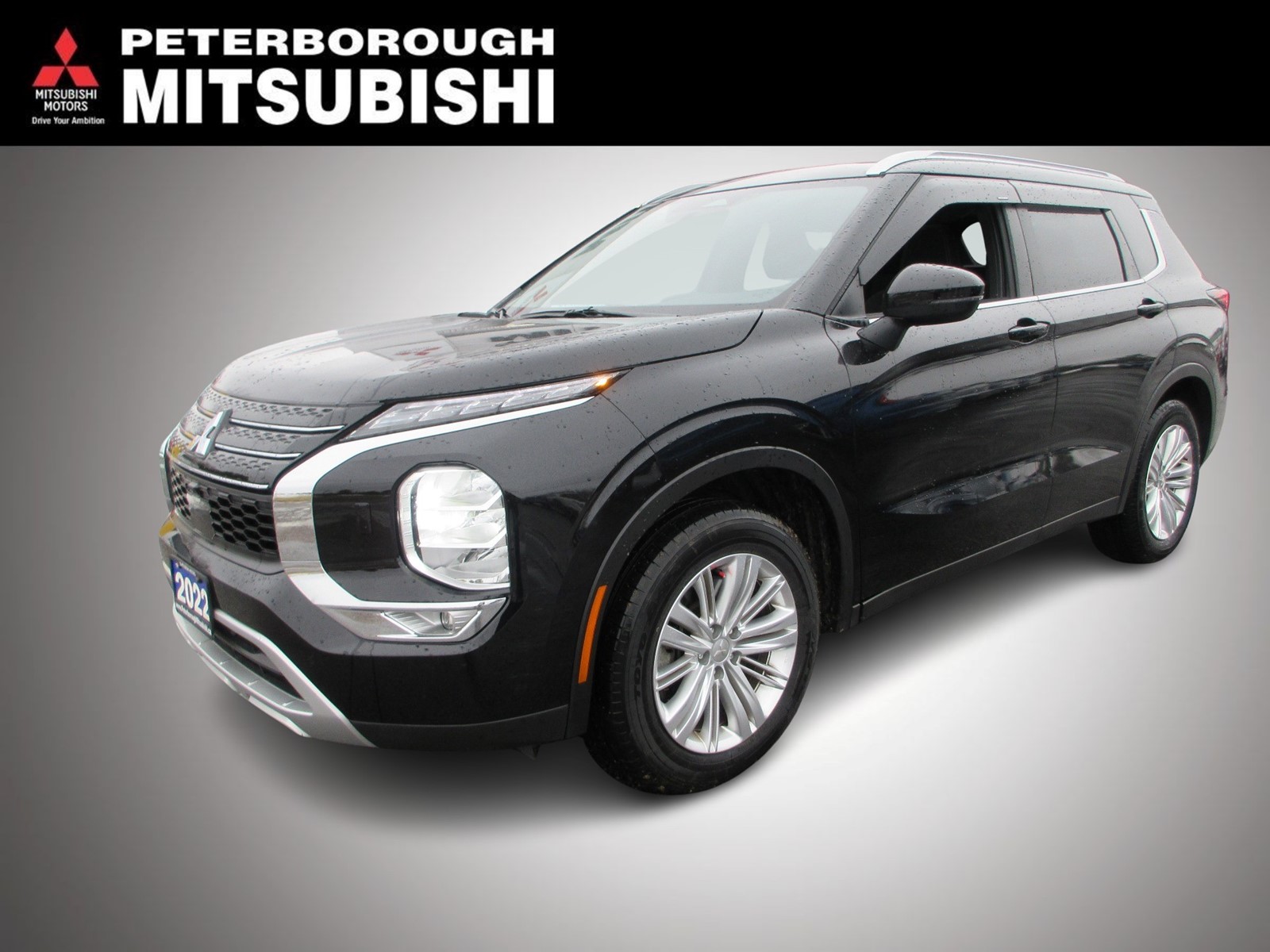 Photo of 2022 Mitsubishi Outlander  SE AWC for sale at Peterboro Mitsubishi in Peterborough, ON