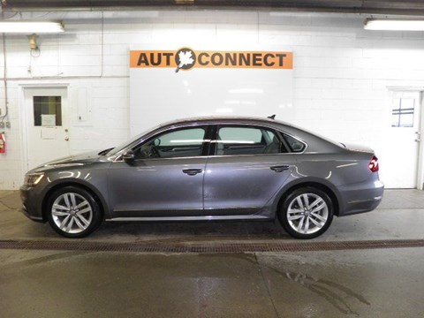 Photo of  2017 Volkswagen Passat  SE  for sale at Auto Connect Sales in Peterborough, ON