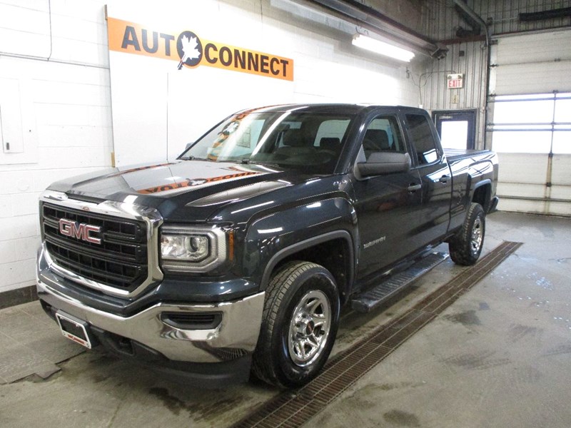 Photo of  2018 GMC Sierra 1500 4WD 6.5-ft. Box for sale at Auto Connect Sales in Peterborough, ON
