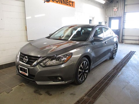 Photo of  2018 Nissan Altima 2.5 SL for sale at Auto Connect Sales in Peterborough, ON