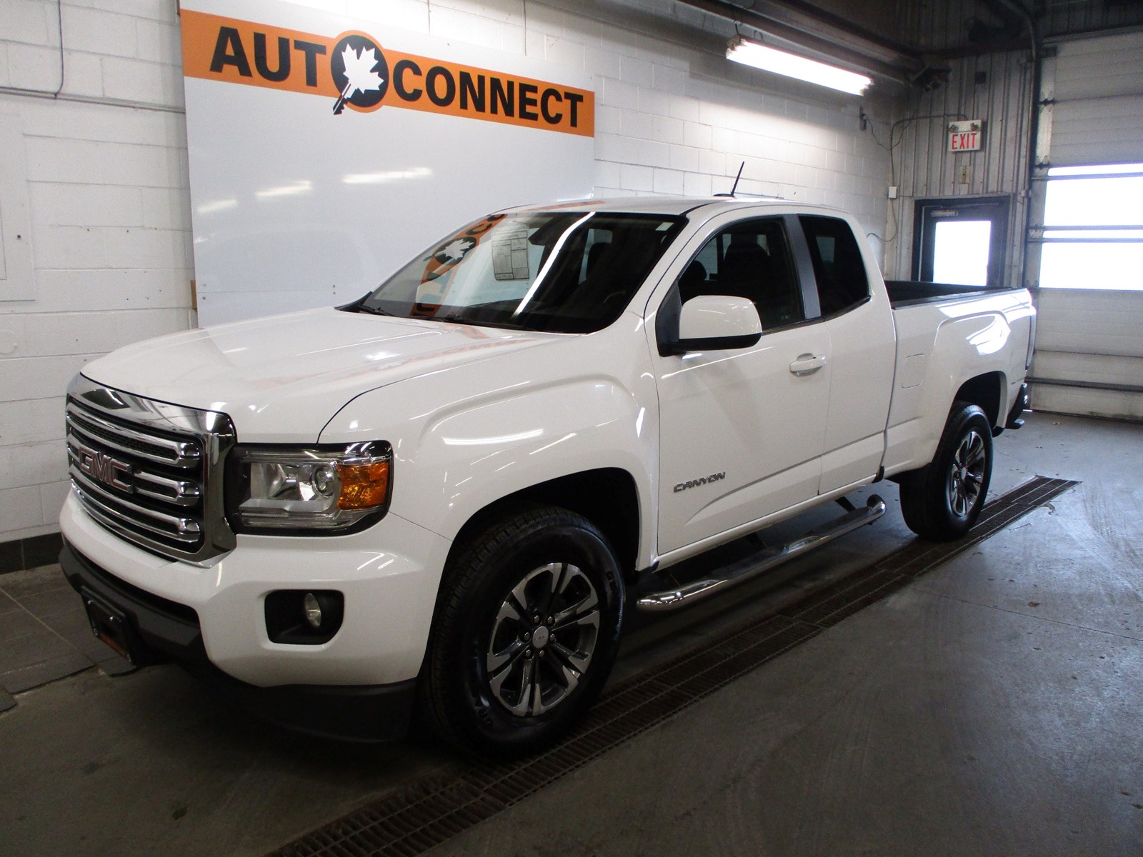 Photo of 2016 GMC Canyon SLE  for sale at Auto Connect Sales in Peterborough, ON