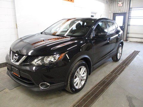 Photo of 2018 Nissan Qashqai SV AWD for sale at Auto Connect Sales in Peterborough, ON