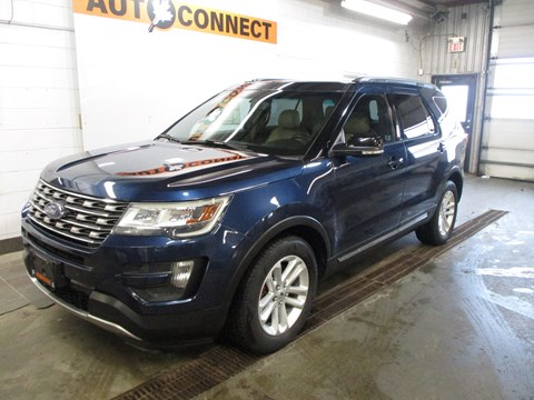 Photo of 2016 Ford Explorer XLT  for sale at Auto Connect Sales in Peterborough, ON
