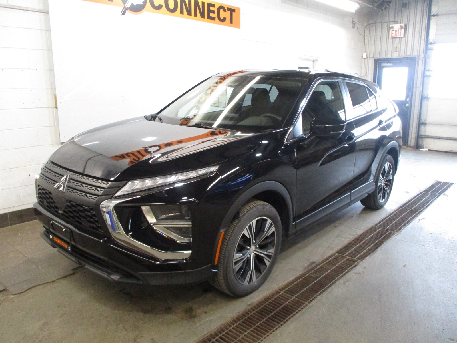 Photo of 2022 Mitsubishi Eclipse Cross AWD  for sale at Auto Connect Sales in Peterborough, ON