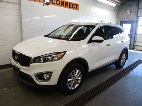 Photo of 2017 KIA Sorento LX AWD for sale at Auto Connect Sales in Peterborough, ON