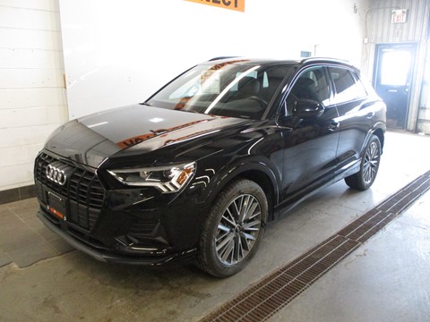 Photo of 2022 Audi Q3 Komfort AWD for sale at Auto Connect Sales in Peterborough, ON
