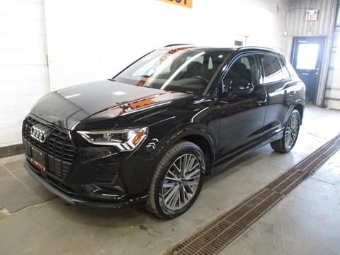 Photo of 2022 Audi Q3 Komfort AWD for sale at Auto Connect Sales in Peterborough, ON