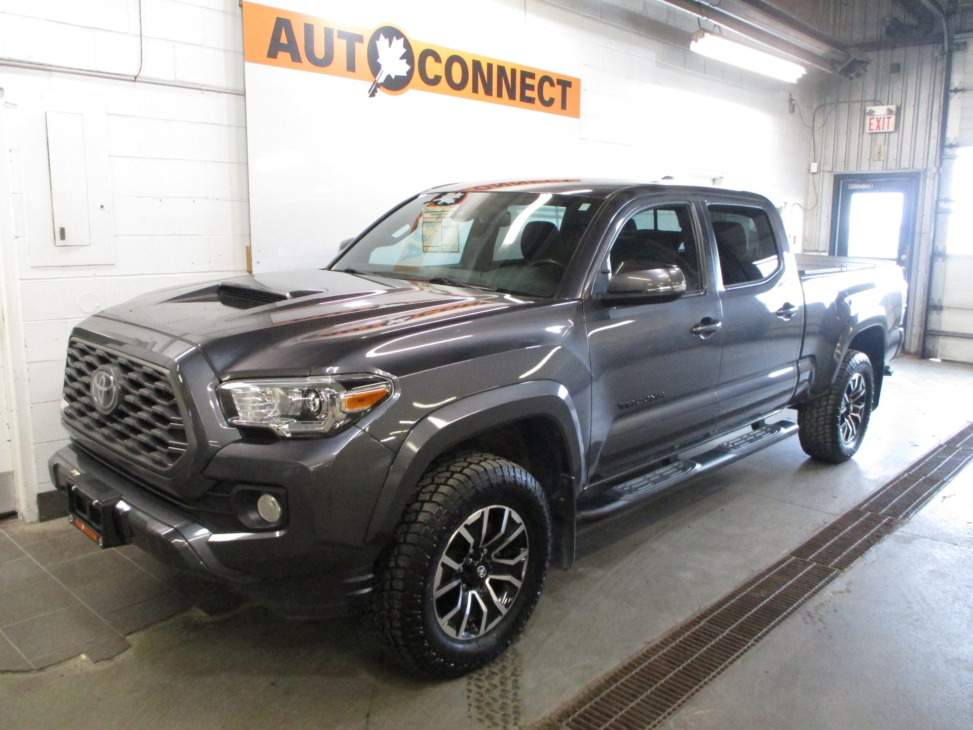 Unknown 2023 Toyota Tacoma TRD Sport Double Cab LB 4WD Pickup Truck Four-Wheel Drive 6-Speed Automatic