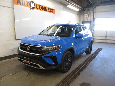Photo of 2022 Volkswagen Taos Comfortline 4Motion for sale at Auto Connect Sales in Peterborough, ON