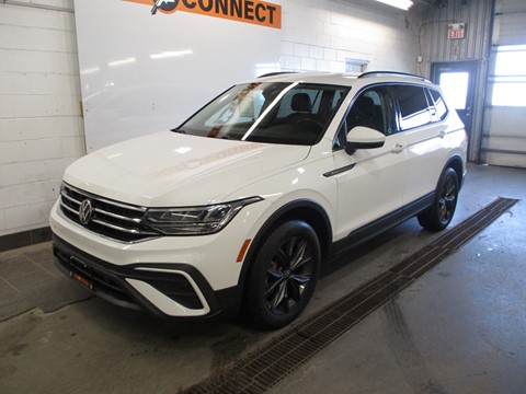 Photo of 2022 Volkswagen Tiguan Comfortline 4Motion for sale at Auto Connect Sales in Peterborough, ON