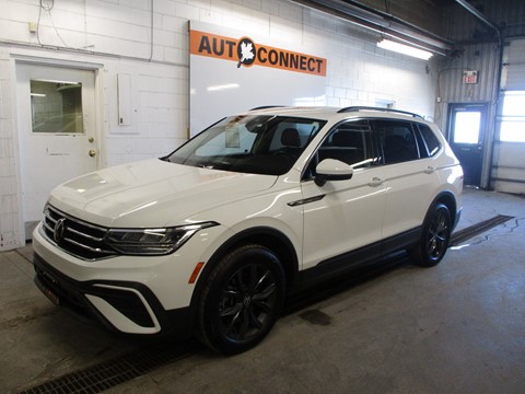 Photo of 2022 Volkswagen Tiguan Comfortline 4Motion for sale at Auto Connect Sales in Peterborough, ON