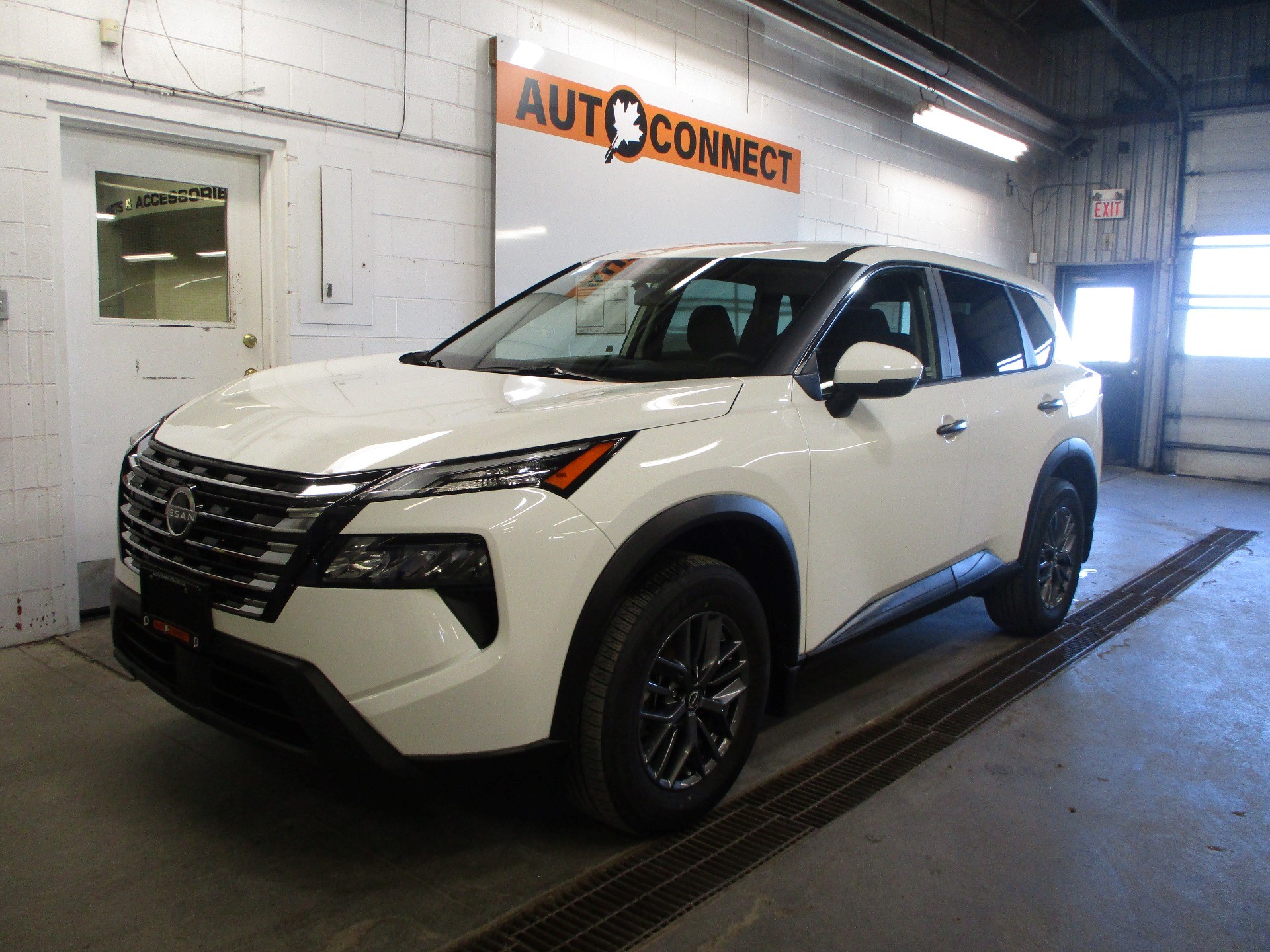 Unknown 2025 Nissan Rogue SUV / Crossover All-Wheel Drive Continuously Variable Transmission