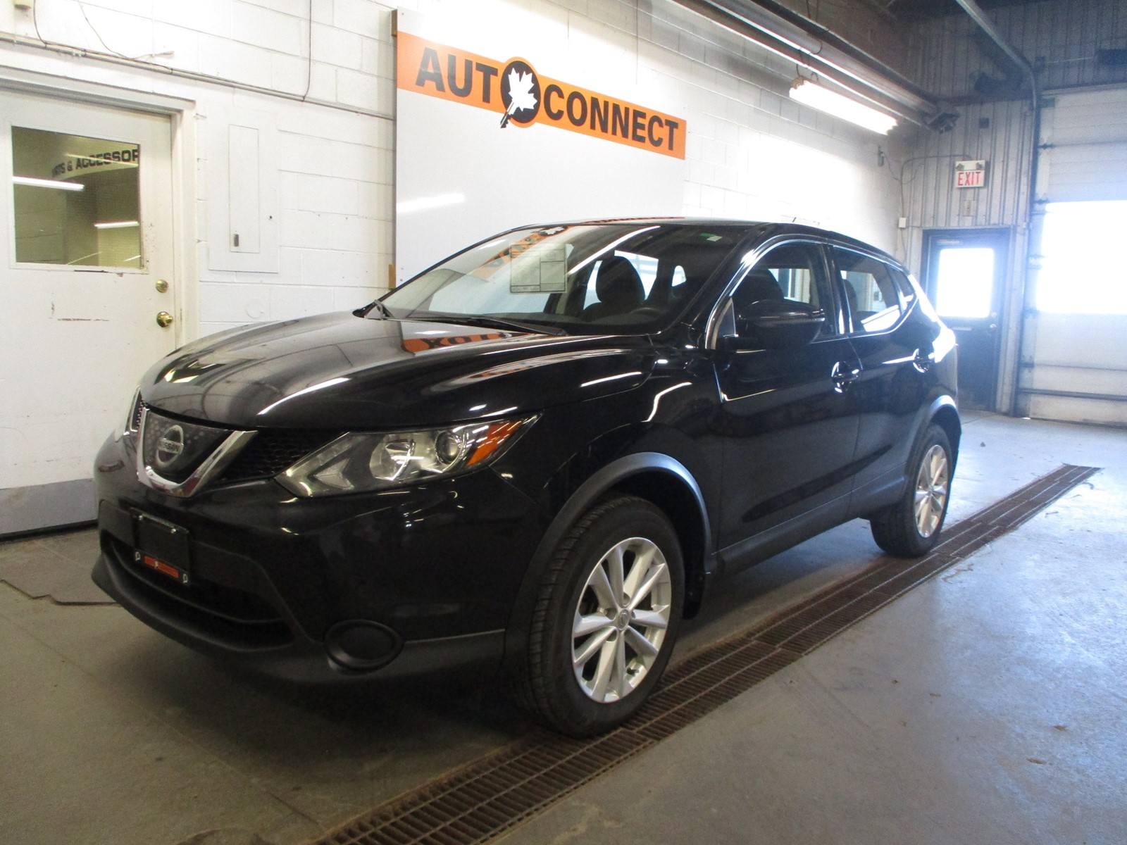 Photo of 2018 Nissan Qashqai S  for sale at Auto Connect Sales in Peterborough, ON