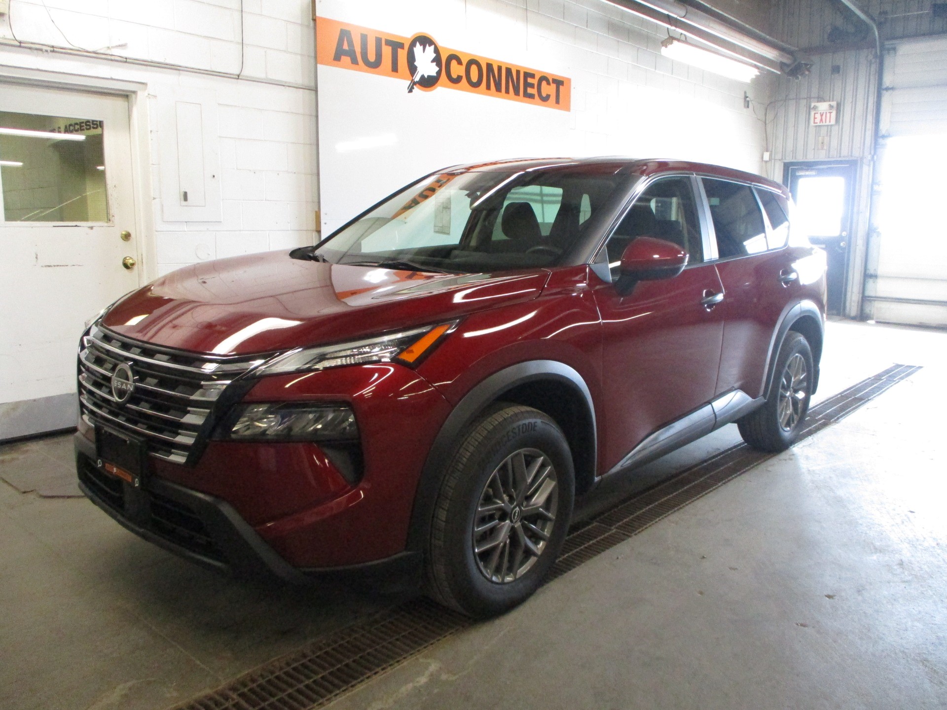 Unknown 2024 Nissan Rogue S AWD SUV / Crossover All-Wheel Drive Continuously Variable Transmission