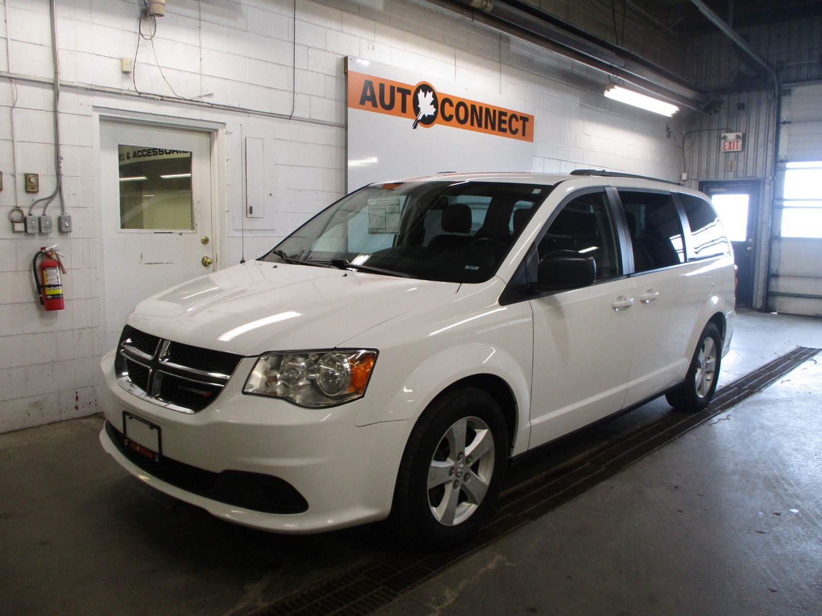 Photo of 2018 Dodge Grand Caravan SE  for sale at Auto Connect Sales in Peterborough, ON