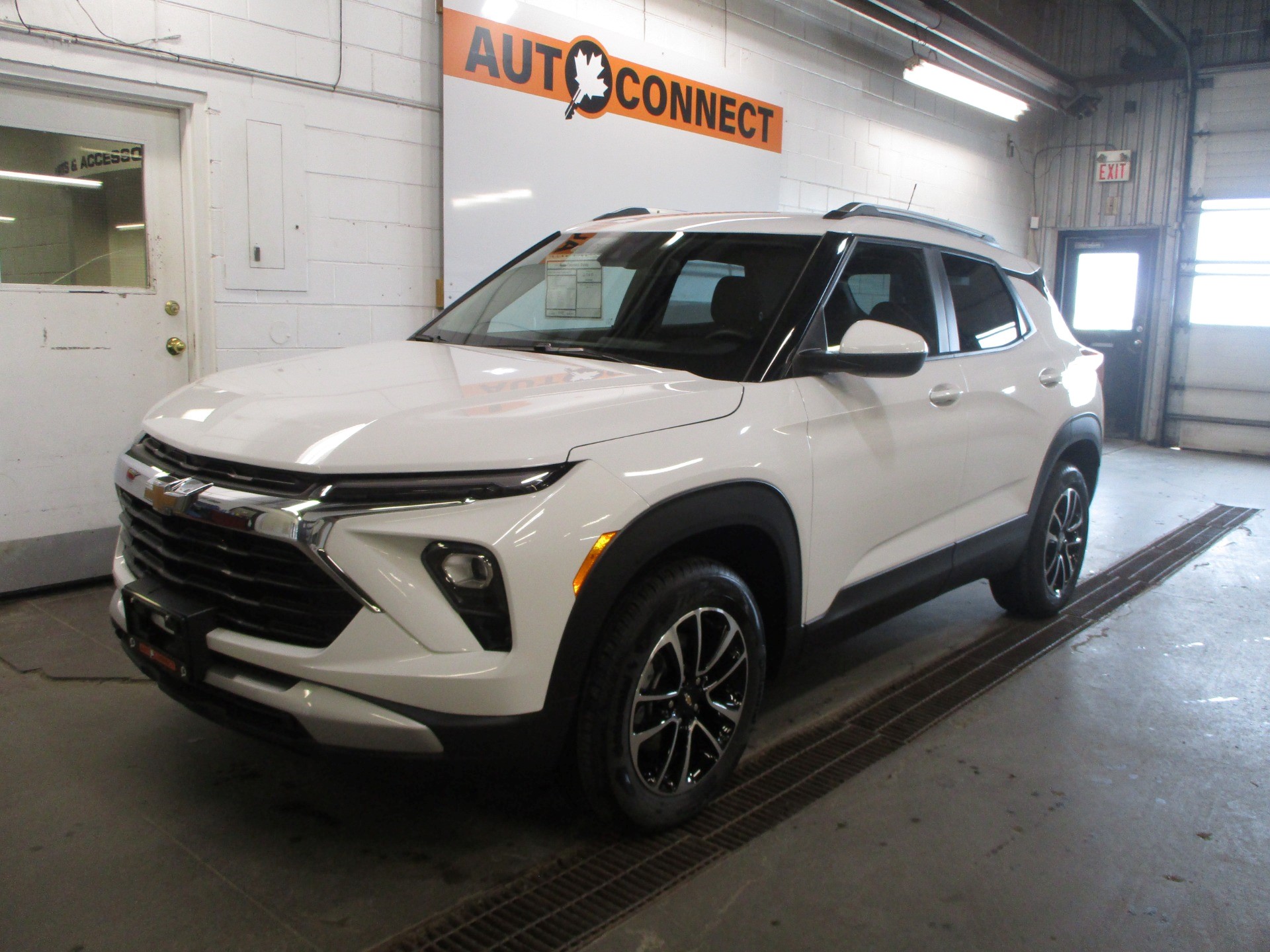 Unknown 2025 Chevrolet Trailblazer SUV / Crossover Four-Wheel Drive Automatic