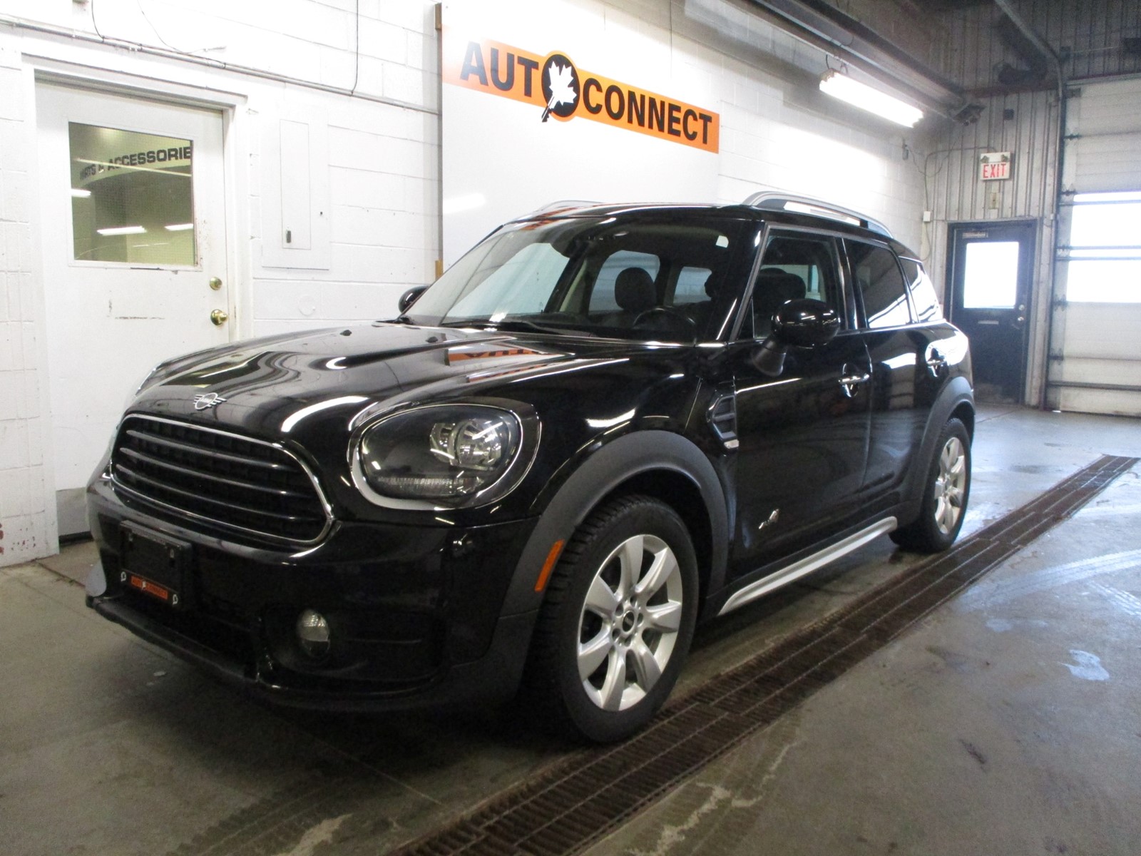 Photo of 2019 Mini Countryman ALL4 AWD for sale at Auto Connect Sales in Peterborough, ON