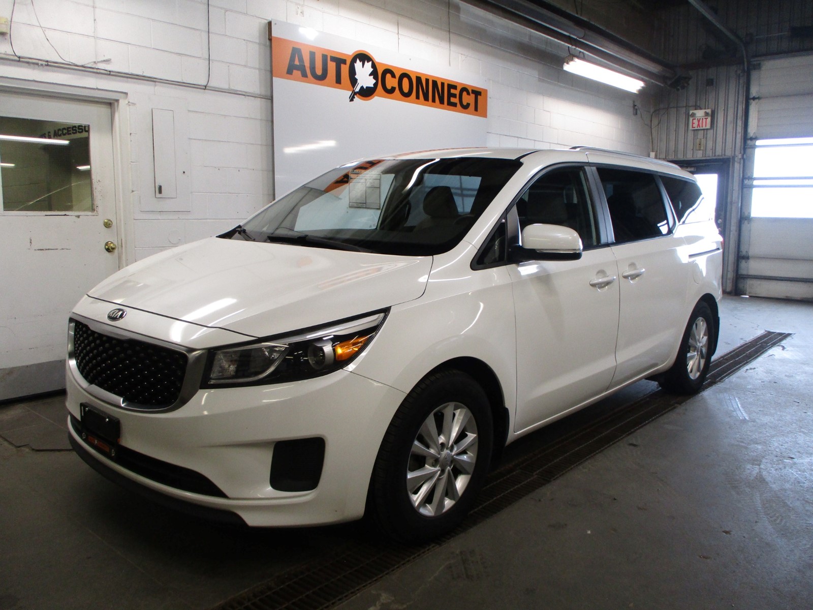 Photo of 2017 KIA Sedona LX  for sale at Auto Connect Sales in Peterborough, ON