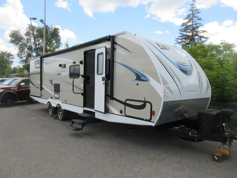 Photo of 2018 Coachmen Freedom Express   for sale at Electric Autos in Peterborough, ON