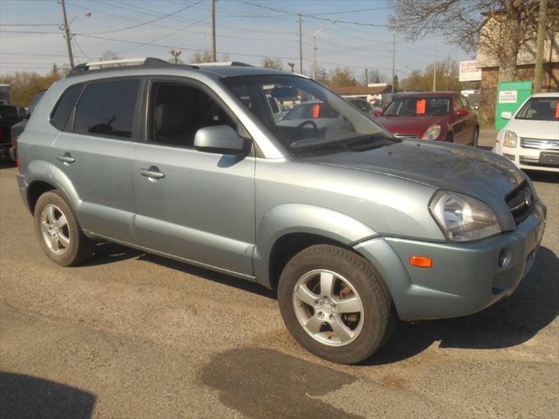 Photo of  2008 Hyundai Tucson GLS 2.0 for sale at Paradise Auto Source in Peterborough, ON