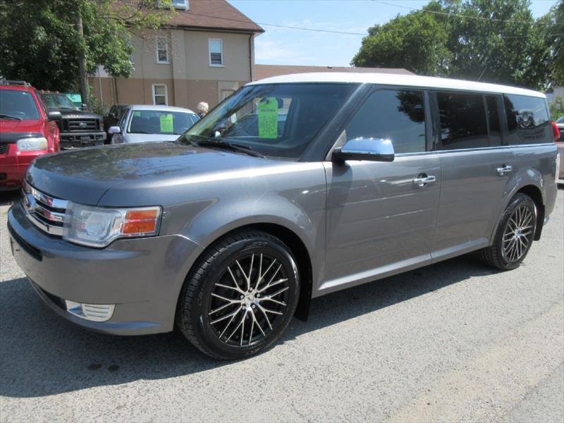 Photo of  2009 Ford Flex Limited  for sale at Paradise Auto Source in Peterborough, ON
