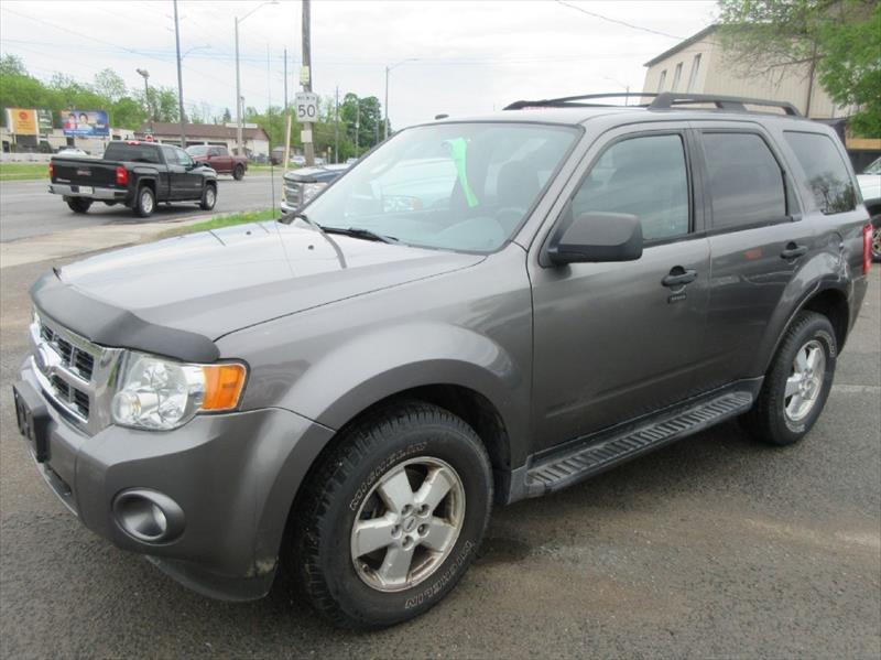 Photo of  2009 Ford Escape XLT V6 for sale at Paradise Auto Source in Peterborough, ON