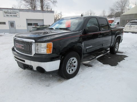 Photo of Used 2011 GMC Sierra 1500 SLE Crew Cab for sale at Paradise Auto Source in Peterborough, ON