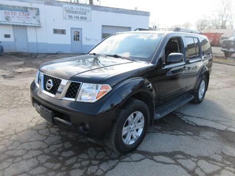 Photo of Used 2007 Nissan Pathfinder LE 4WD for sale at Paradise Auto Source in Peterborough, ON