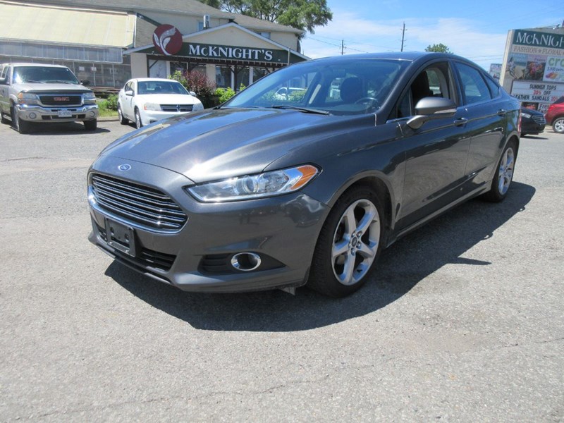 Photo of 2016 Ford Fusion SE  for sale at Paradise Auto Source in Peterborough, ON