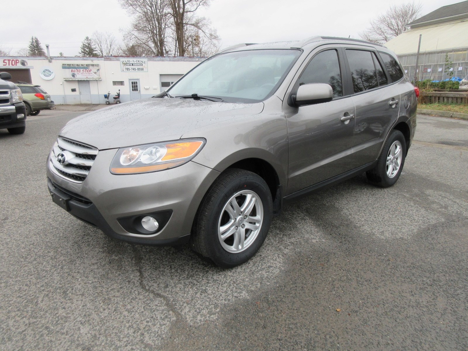 Photo of 2012 Hyundai Santa Fe GL 3.5 for sale at Paradise Auto Source in Peterborough, ON