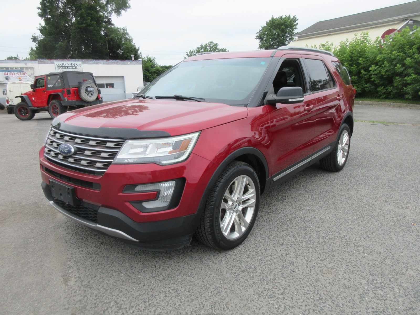 Photo of 2016 Ford Explorer XLT 4WD for sale at Paradise Auto Source in Peterborough, ON