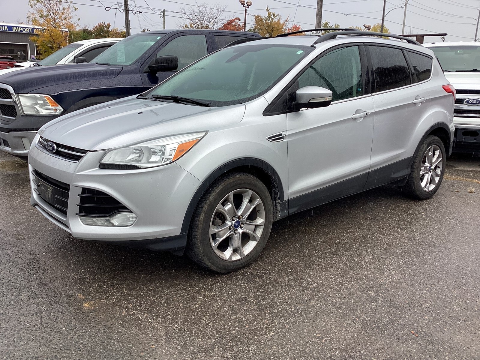 Photo of 2013 Ford Escape SEL 4WD for sale at Paradise Auto Source in Peterborough, ON