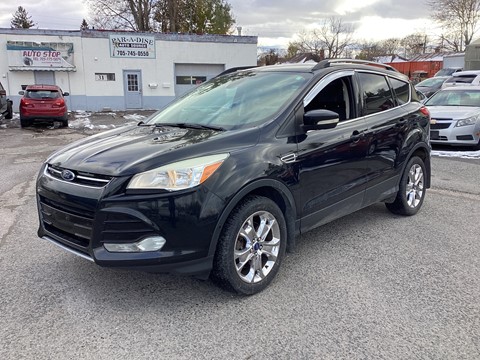 Photo of 2013 Ford Escape SEL 4WD for sale at Paradise Auto Source in Peterborough, ON