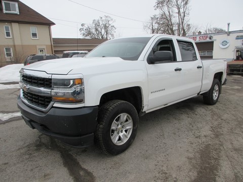 Photo of 2017 Chevrolet Silverado 1500 Crew Cab 4X4 for sale at Paradise Auto Source in Peterborough, ON