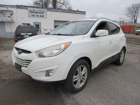 Photo of 2013 Hyundai Tucson GLS 4WD for sale at Paradise Auto Source in Peterborough, ON