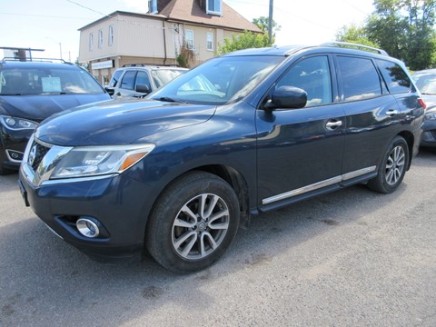 Photo of 2014 Nissan Pathfinder SL 4WD for sale at Paradise Auto Source in Peterborough, ON
