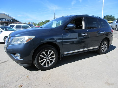 Photo of 2014 Nissan Pathfinder SL 4WD for sale at Paradise Auto Source in Peterborough, ON