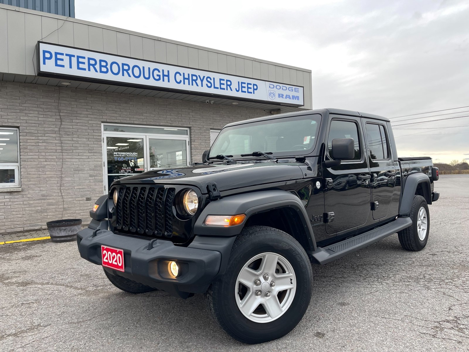 Photo of 2020 Jeep Gladiator Sport  for sale at Peterborough Chrysler in Peterborough, ON