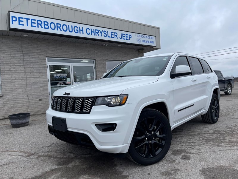 Photo of  2022 Jeep Grand Cherokee WK  Altitude for sale at Peterborough Chrysler in Peterborough, ON