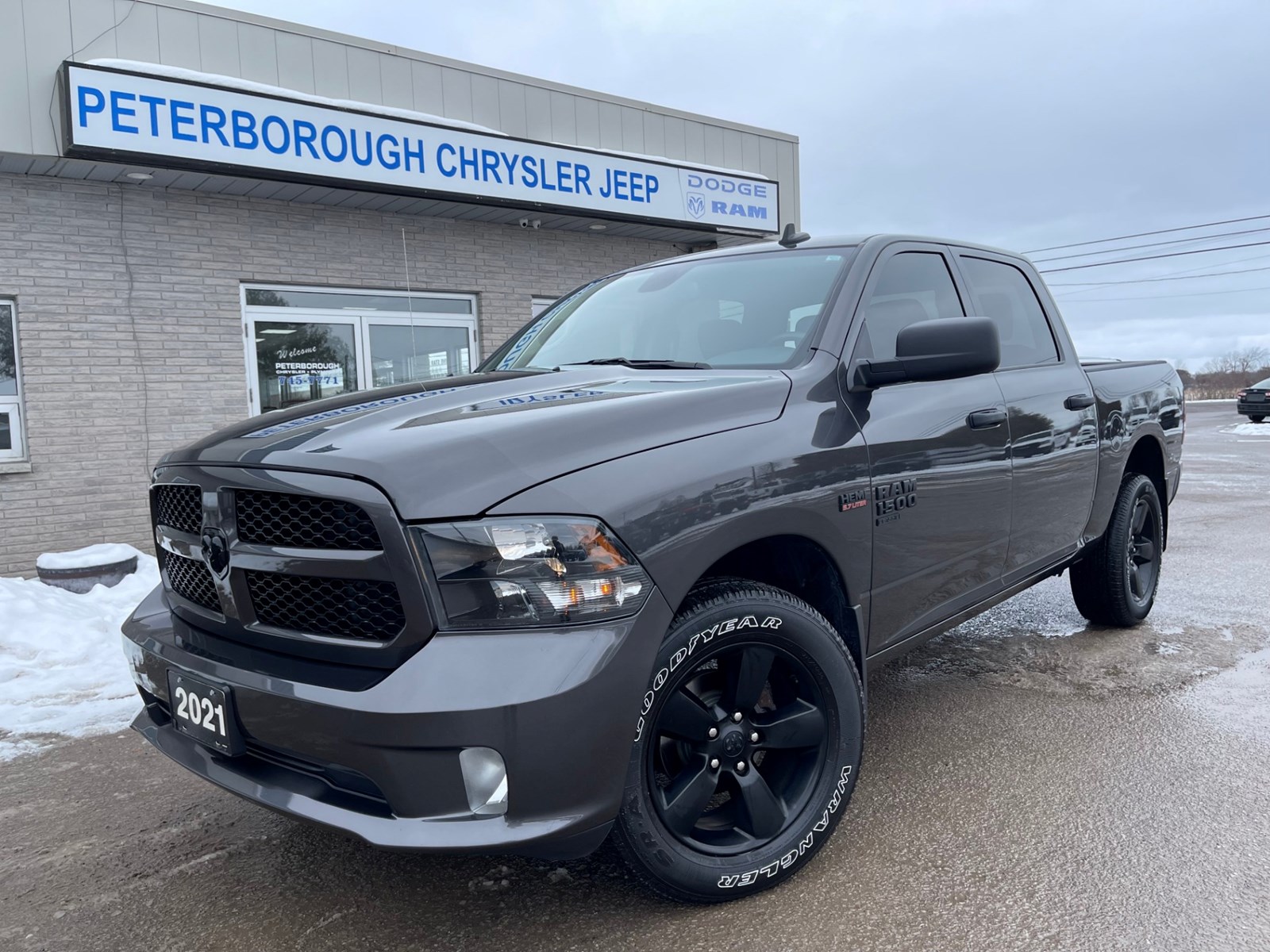 Photo of 2021 RAM 1500 Classic Express Crew Cab 4X4 for sale at Peterborough Chrysler in Peterborough, ON