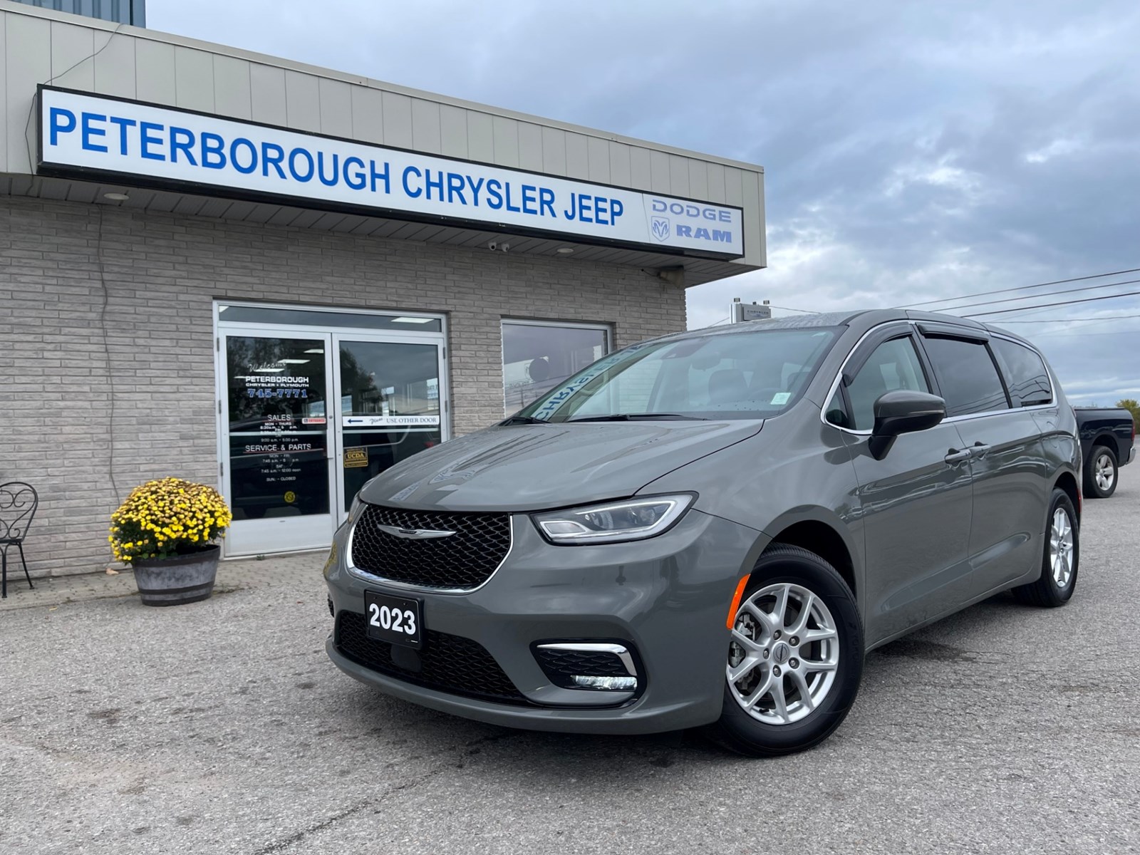 Photo of 2023 Chrysler Pacifica Touring-L  for sale at Peterborough Chrysler in Peterborough, ON