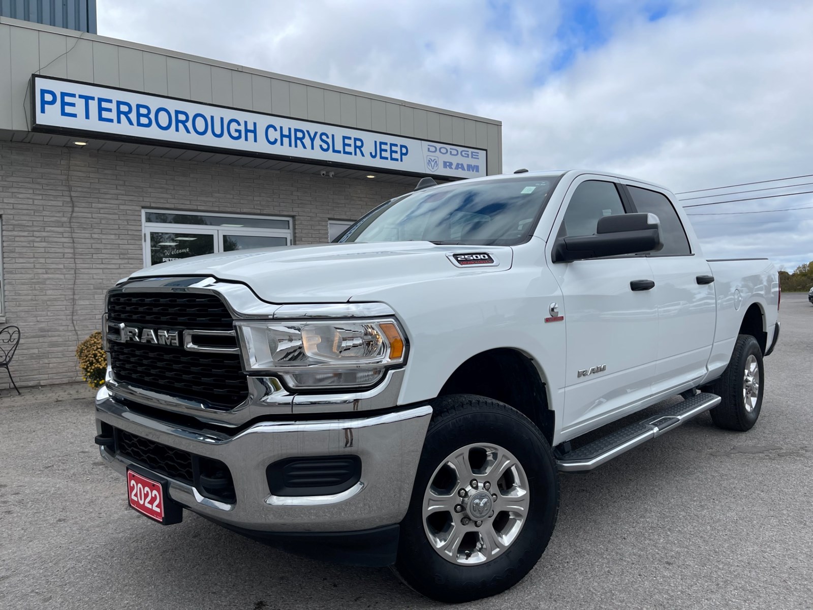 Photo of 2022 RAM 2500 Big Horn Crew Cab for sale at Peterborough Chrysler in Peterborough, ON