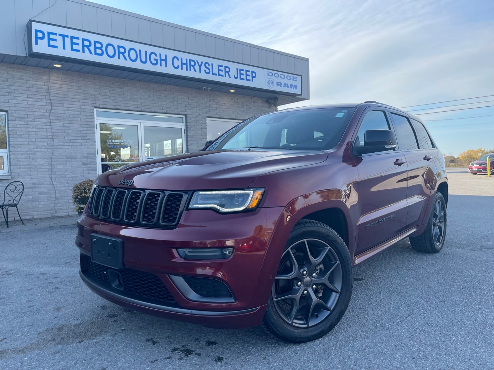 Photo of 2020 Jeep Grand Cherokee  Limited  for sale at Peterborough Chrysler in Peterborough, ON