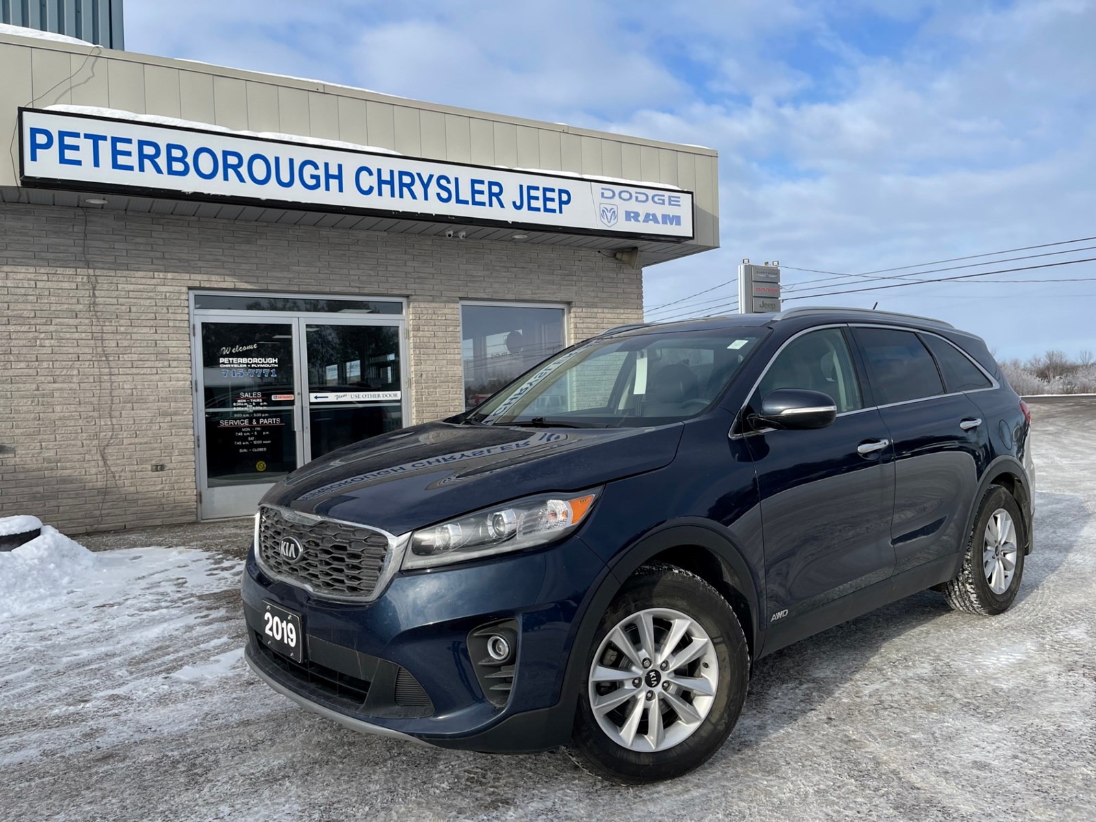 Photo of 2019 KIA Sorento EX AWD for sale at Peterborough Chrysler in Peterborough, ON