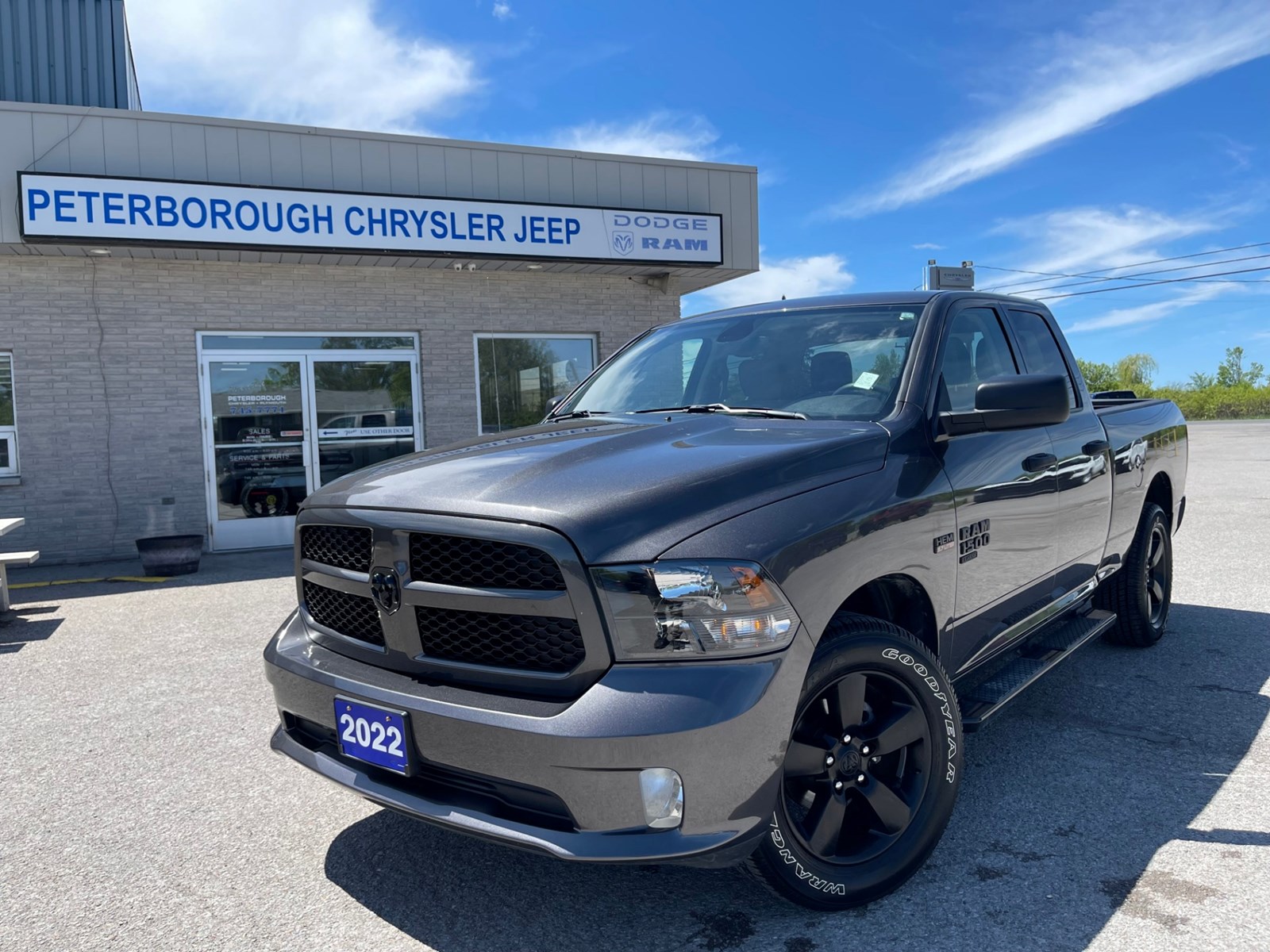 Photo of 2022 RAM 1500 Classic Express Quad Cab for sale at Peterborough Chrysler in Peterborough, ON