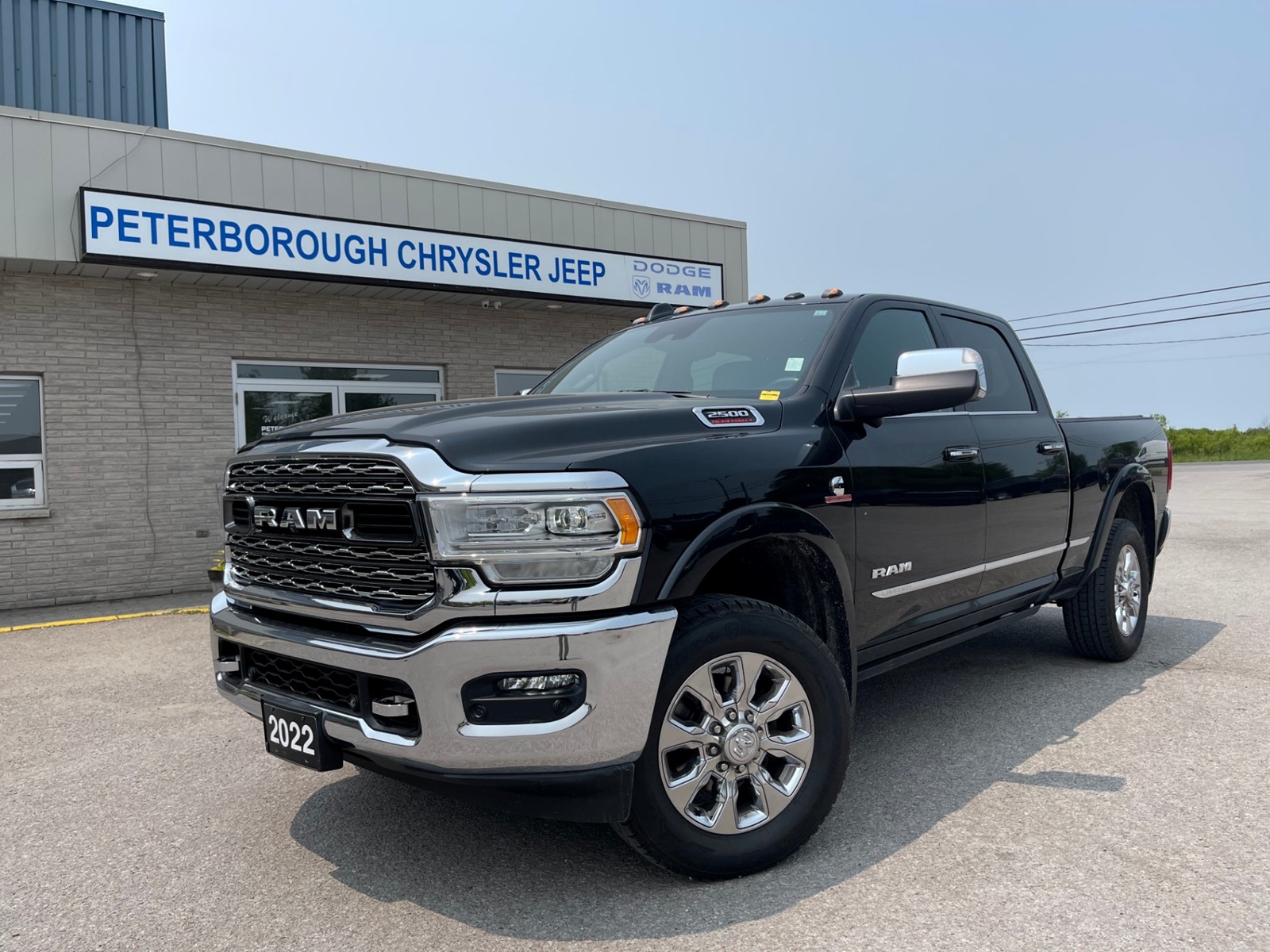 Photo of 2022 RAM 2500 Limited Crew Cab for sale at Peterborough Chrysler in Peterborough, ON