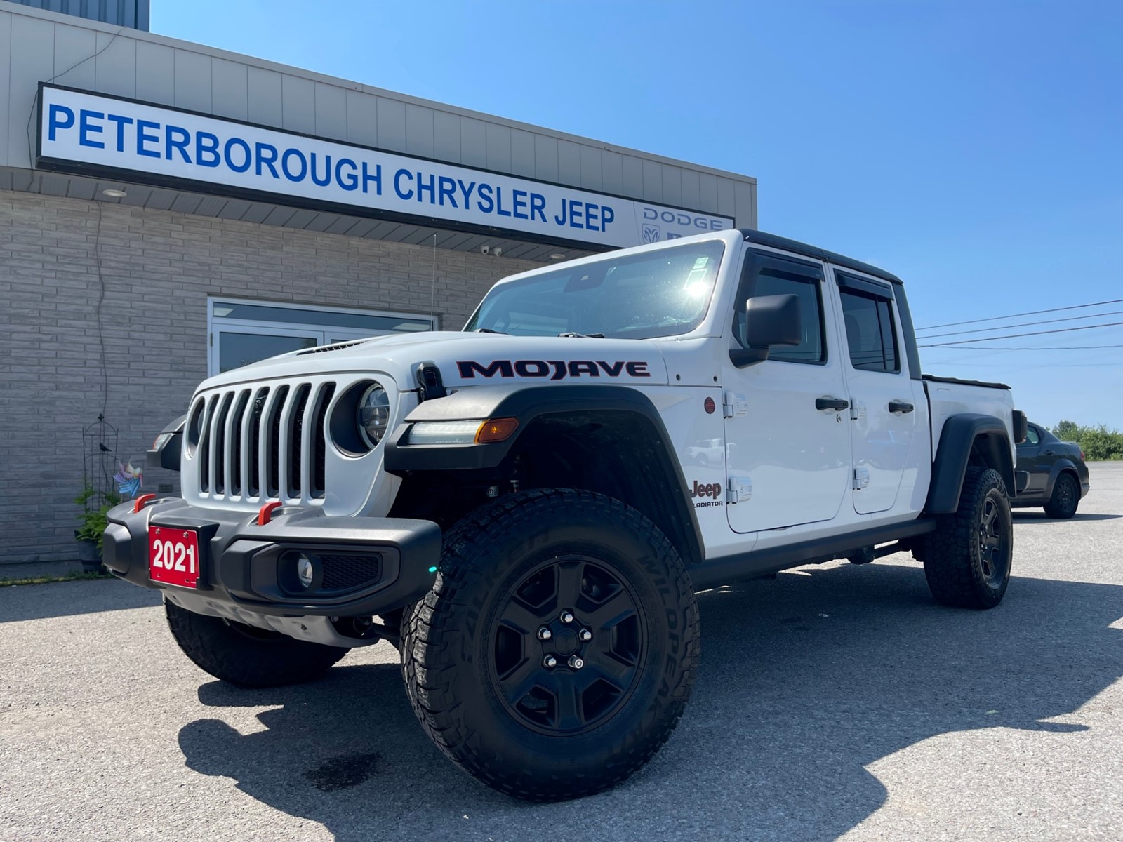 Photo of 2021 Jeep Gladiator Mojave 4X4 for sale at Peterborough Chrysler in Peterborough, ON
